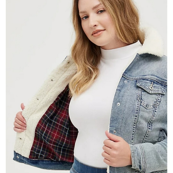 NWT Denim Jacket Sherpa Collar & Plaid Lined - Picture 3 of 16